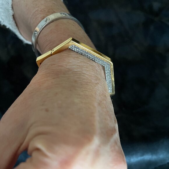 NWOT Botkier 18K Gold Plated INSIDE OUT Bracelet - Picture 1 of 10